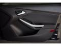 Tuxedo Black - Focus SE Hatchback Photo No. 26