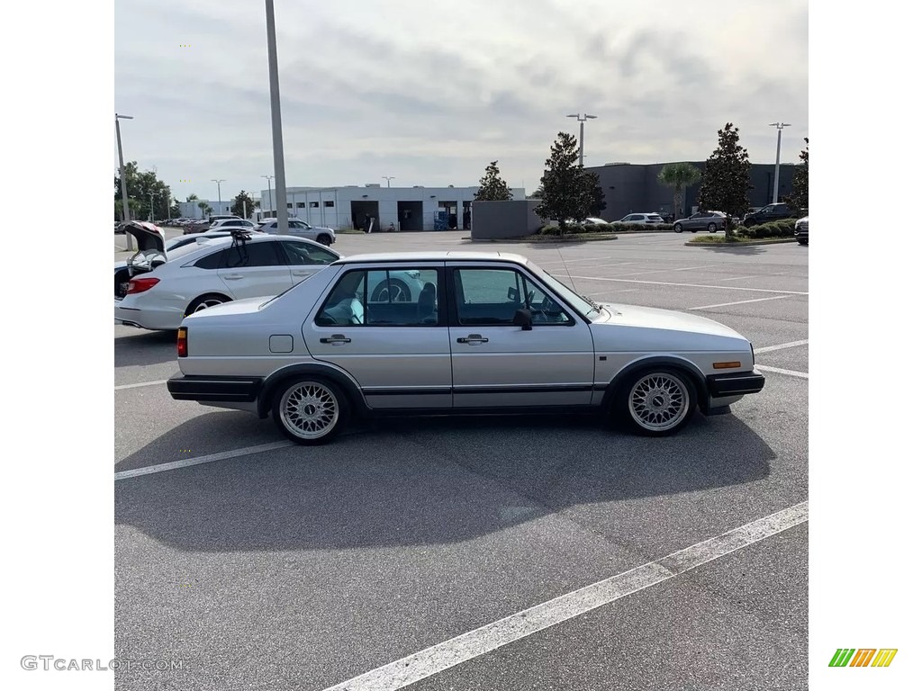 Diamond Silver Metallic 1986 Volkswagen Jetta GL Sedan Exterior Photo #139271906