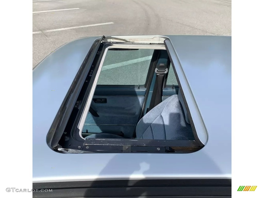 1986 Volkswagen Jetta GL Sedan Sunroof Photos