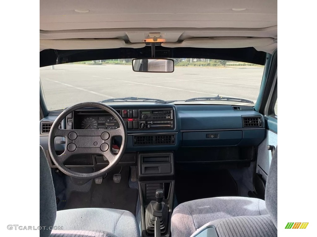 1986 Volkswagen Jetta GL Sedan Balearic Blue Dashboard Photo #139272050