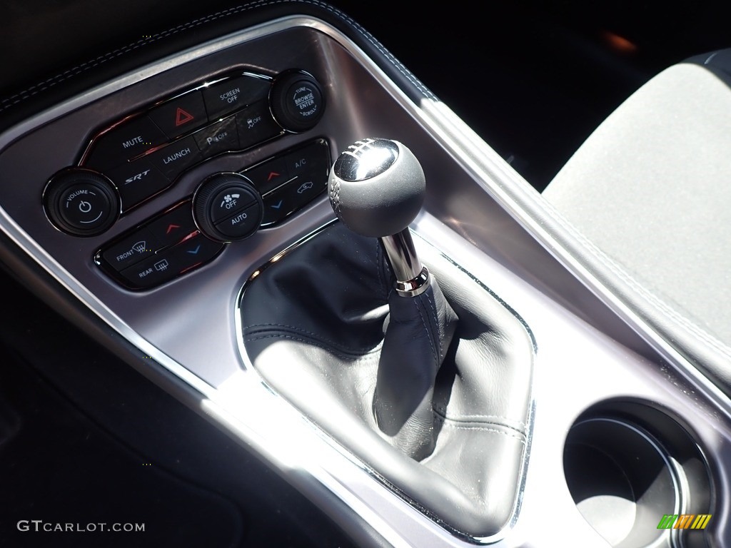 2019 Dodge Challenger SRT Hellcat Transmission Photos