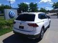 Pure White - Tiguan SEL 4MOTION Photo No. 2