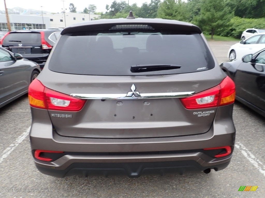 2018 Outlander Sport LE AWC - Quartz Brown Metallic / Black photo #3