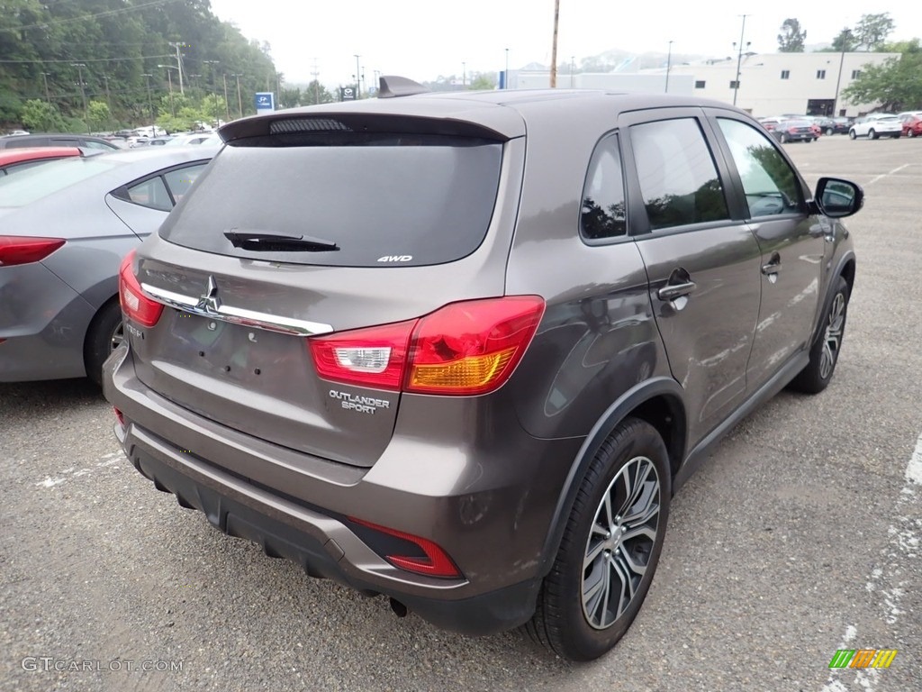 2018 Outlander Sport LE AWC - Quartz Brown Metallic / Black photo #4