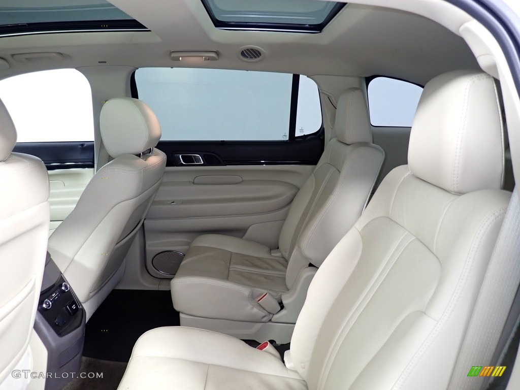Light Dune Interior 2017 Lincoln MKT Elite AWD Photo #139281491