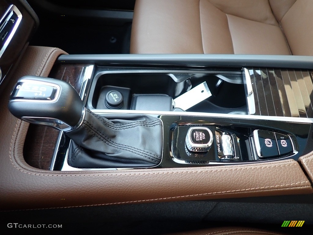 2019 Volvo XC90 T6 AWD Momentum Transmission Photos