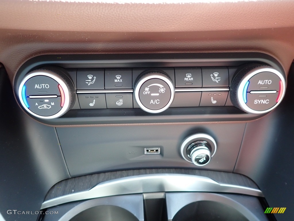 2020 Alfa Romeo Stelvio TI Sport AWD Controls Photo #139287684