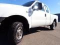 Oxford White - F250 Super Duty XL SuperCab 4x4 Photo No. 8