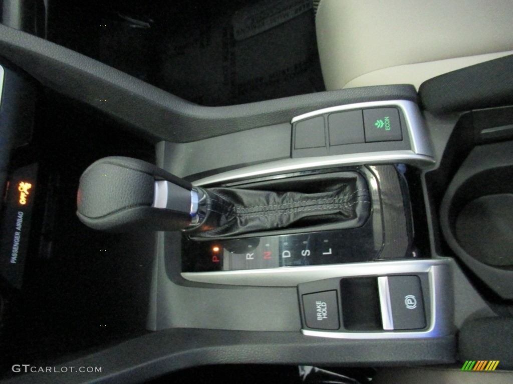 2017 Honda Civic EX Sedan Transmission Photos