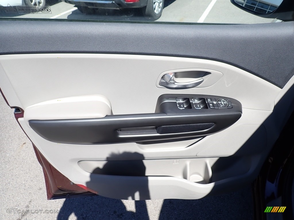 2020 Sedona LX - Venetian Red / Camel Beige photo #13