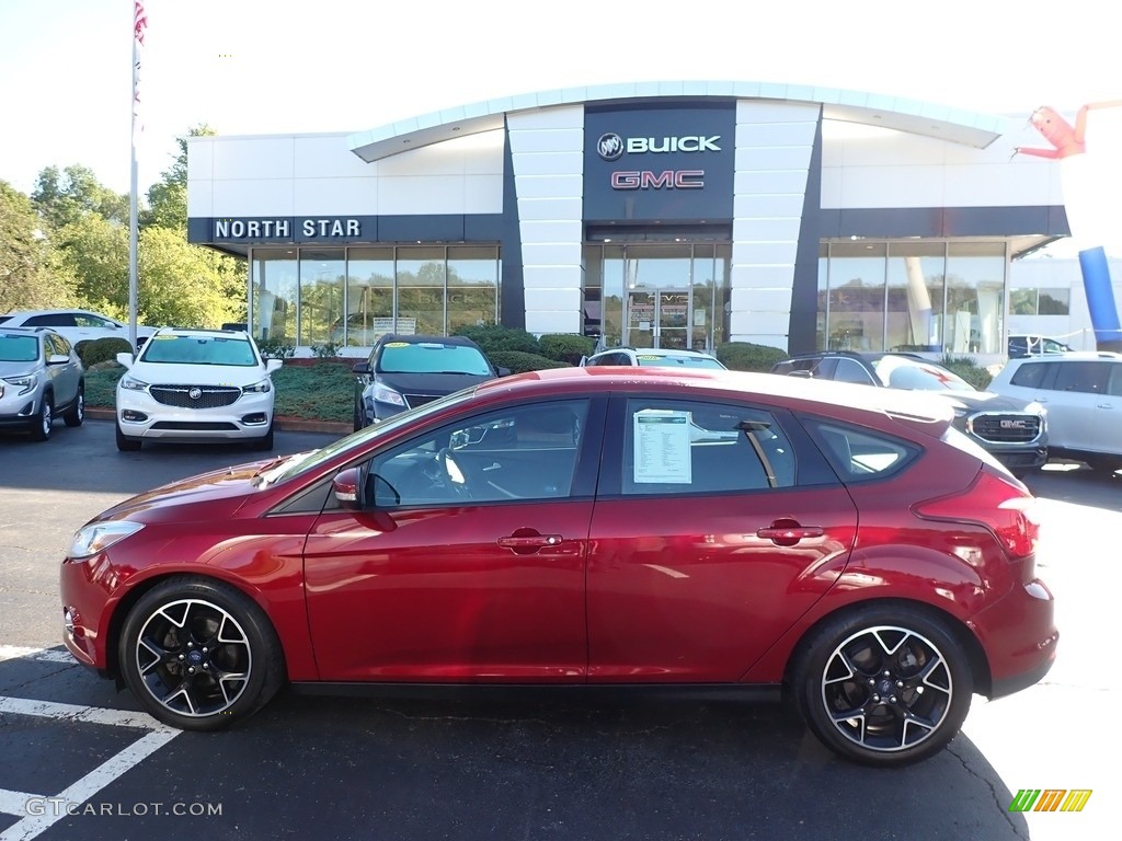 2014 Focus SE Hatchback - Ruby Red / Charcoal Black photo #1