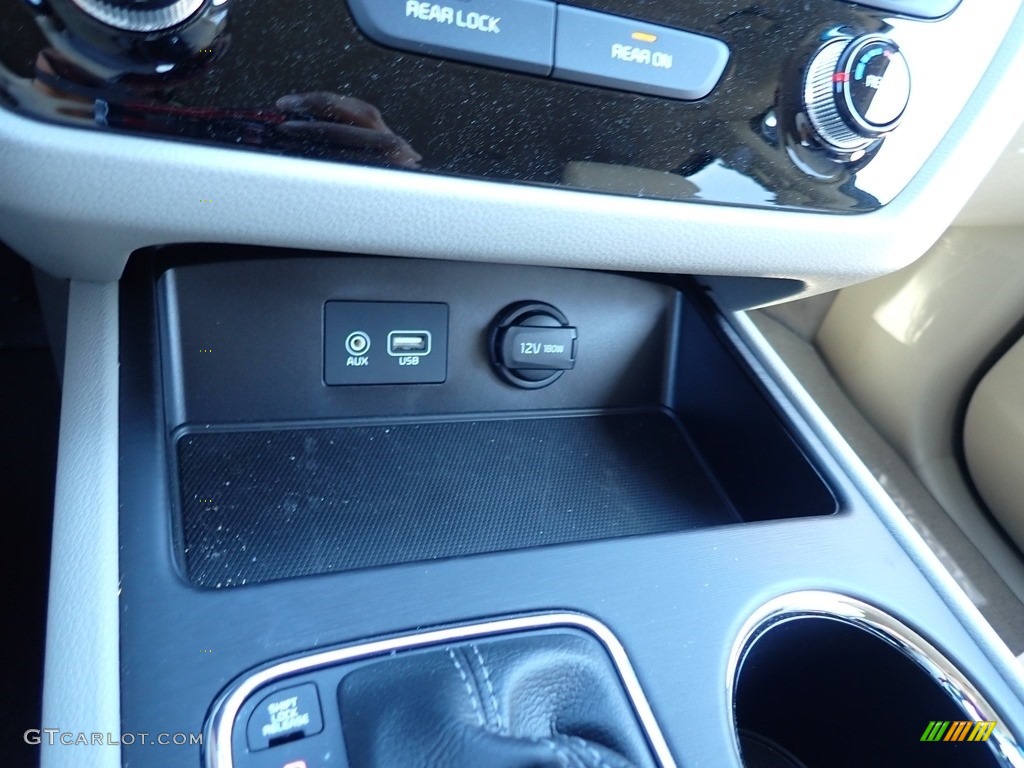 2020 Sedona LX - Venetian Red / Camel Beige photo #19