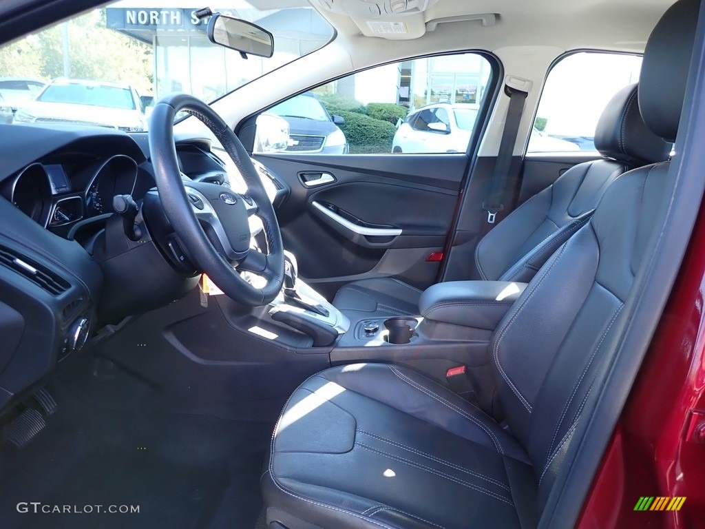 2014 Focus SE Hatchback - Ruby Red / Charcoal Black photo #17