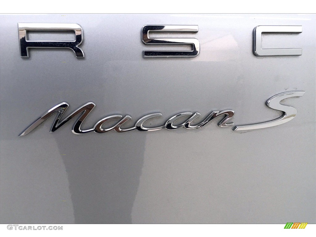 2015 Porsche Macan S Marks and Logos Photo #139291308
