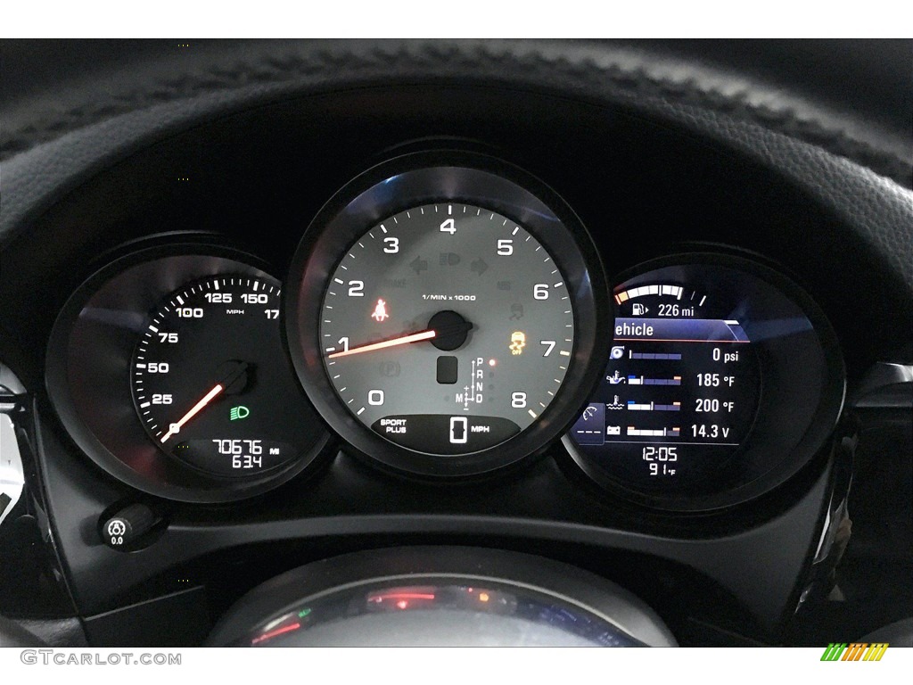 2015 Porsche Macan S Gauges Photos