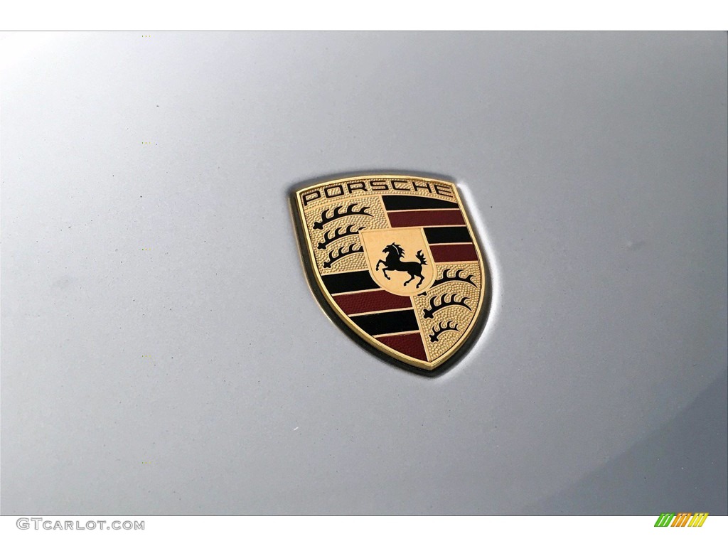 2015 Porsche Macan S Marks and Logos Photo #139291881