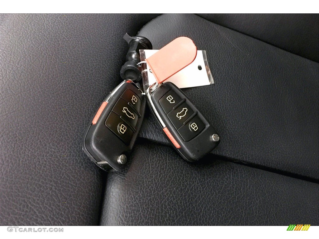 2017 Audi A3 2.0 Premium Keys Photos