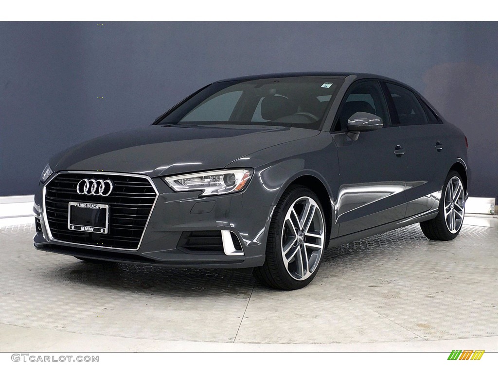 2017 Audi A3 2.0 Premium Exterior Photos