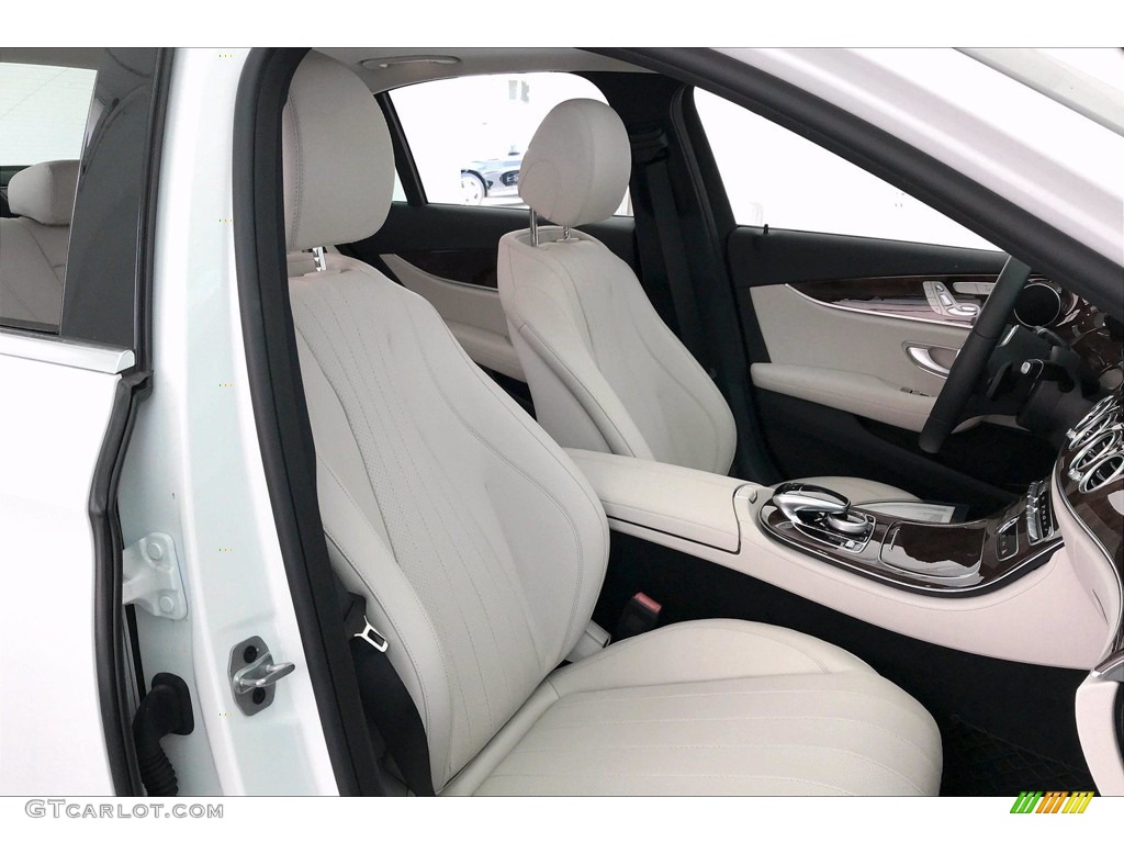 Macchiato Beige/Black Interior 2020 Mercedes-Benz E 350 Sedan Photo #139292397