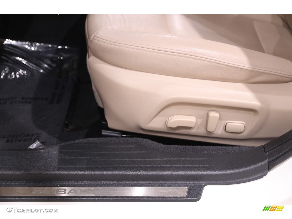 Warm Ivory Interior 2016 Subaru Outback 2.5i Limited Photo #139294458