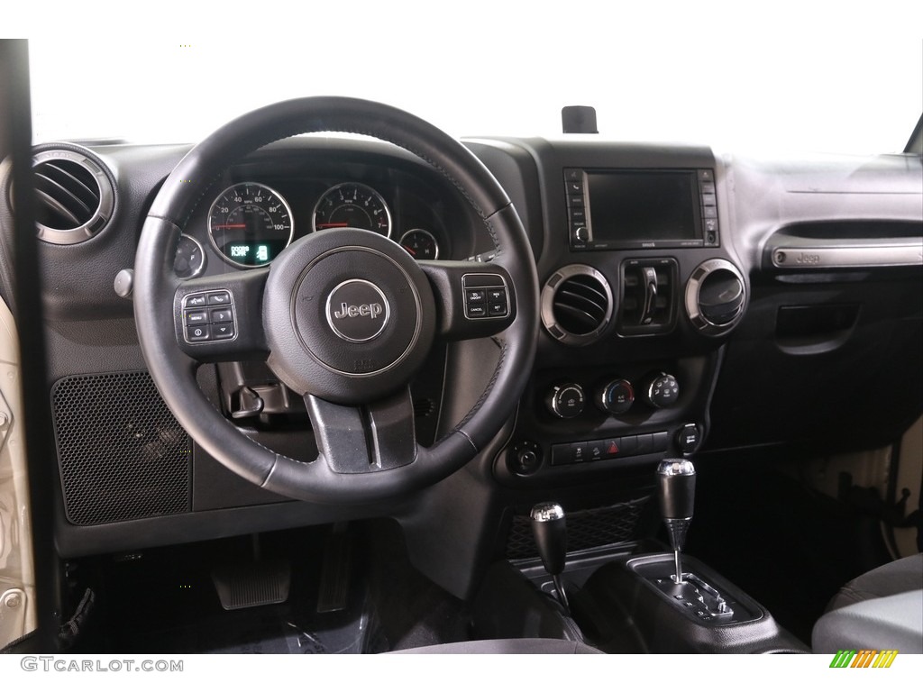2017 Wrangler Unlimited Sport 4x4 - Gobi / Black photo #6