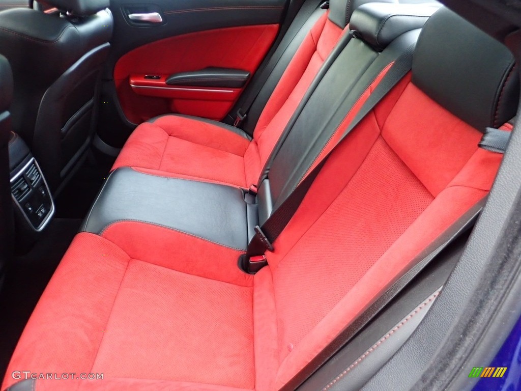 2019 Dodge Charger R/T Scat Pack Rear Seat Photos