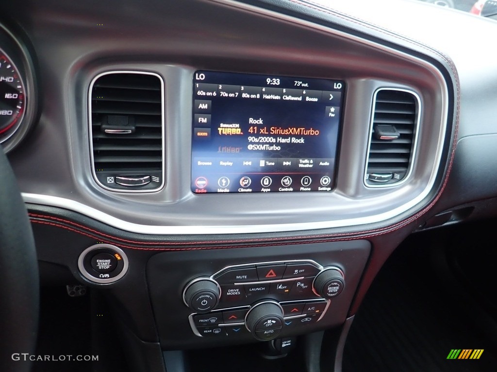 2019 Dodge Charger R/T Scat Pack Controls Photos