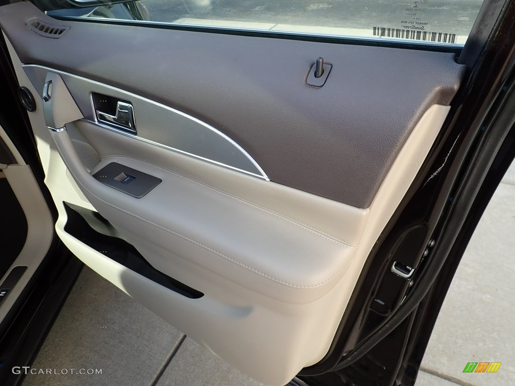 2014 Lincoln MKX AWD Medium Light Stone Door Panel Photo #139302685