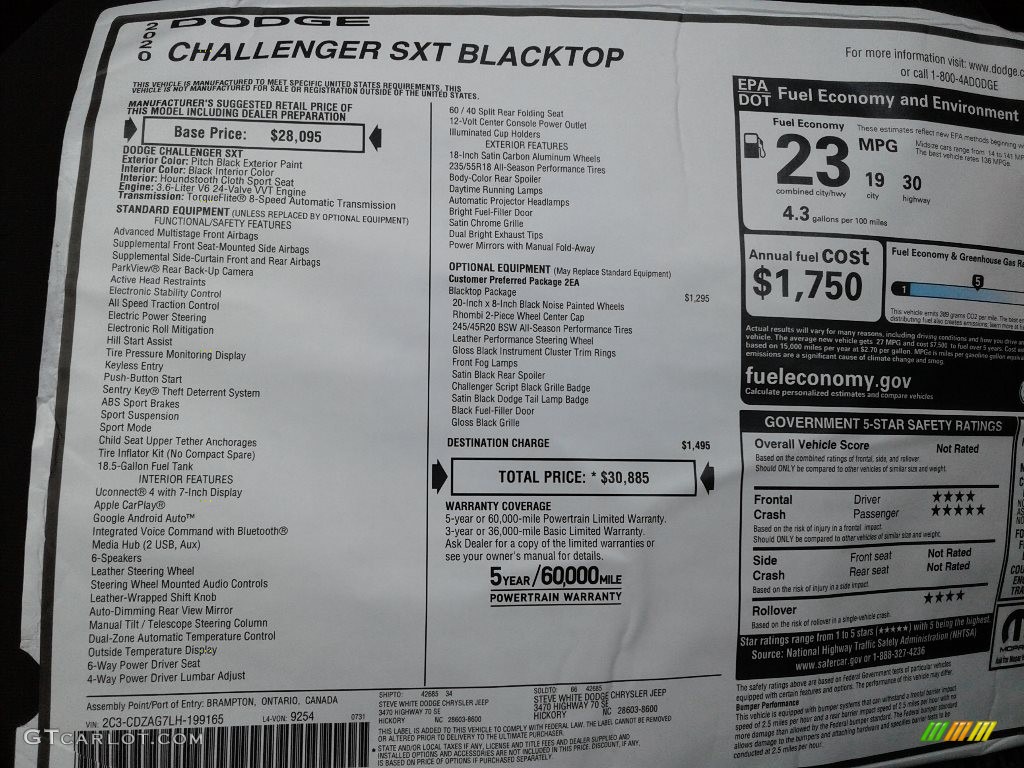 2020 Challenger SXT - Pitch Black / Black photo #25
