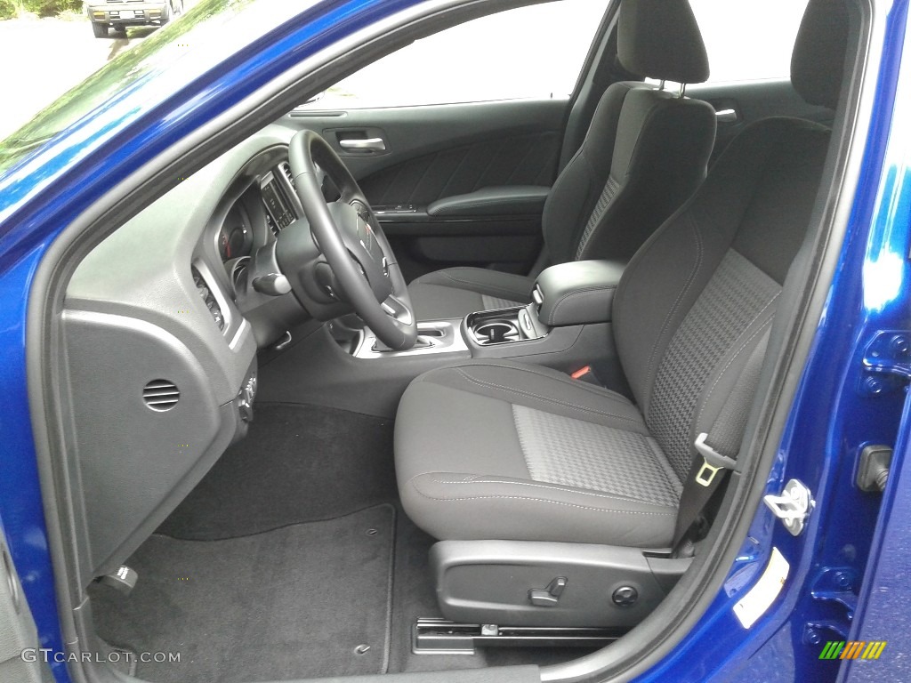2020 Dodge Charger SXT Front Seat Photo #139306830