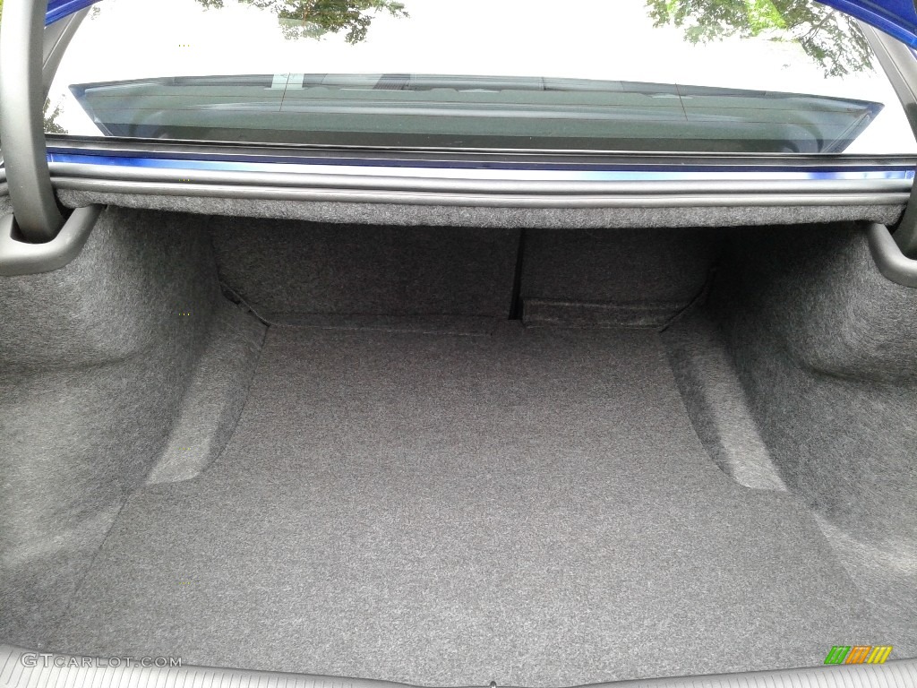 2020 Dodge Charger SXT Trunk Photos