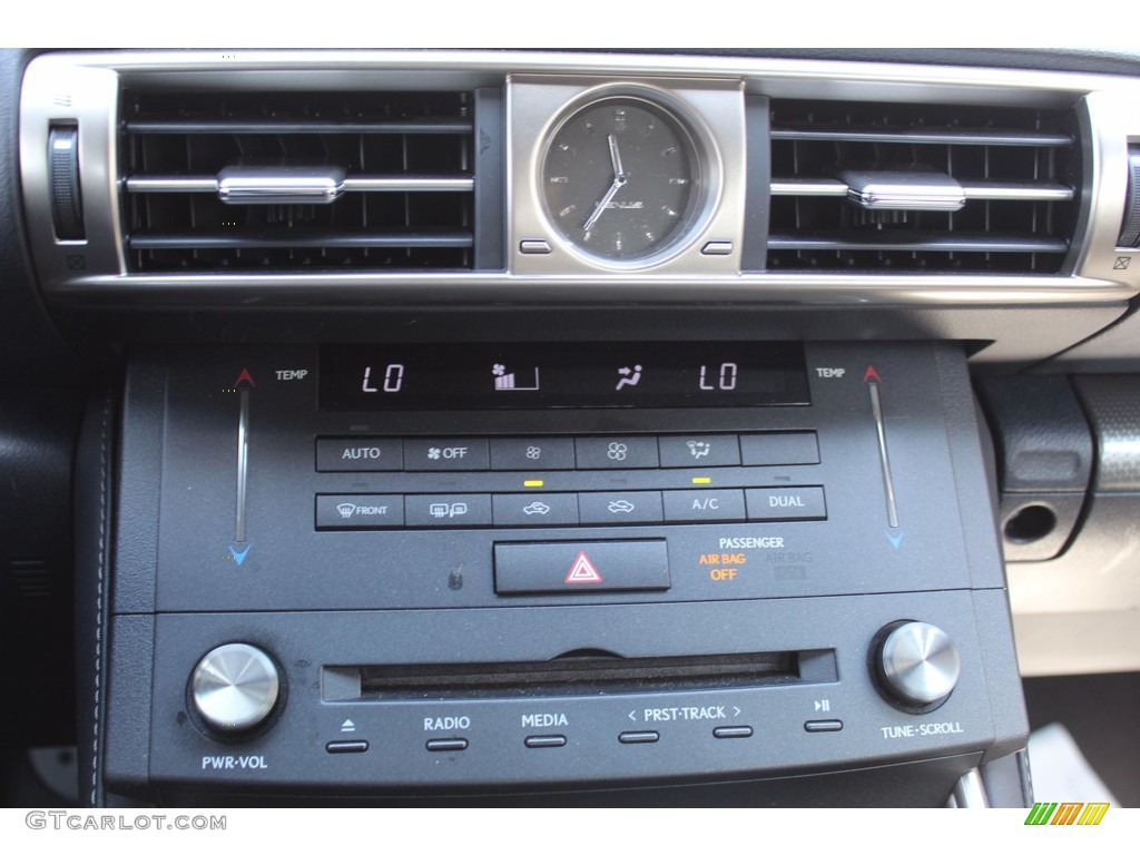 2015 Lexus IS 350 F Sport AWD Controls Photo #139307059