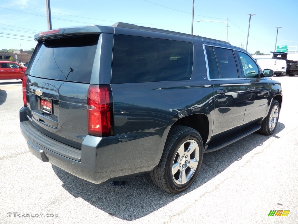2020 Suburban LT 4WD - Shadow Gray Metallic / Jet Black/Dark Ash photo #4