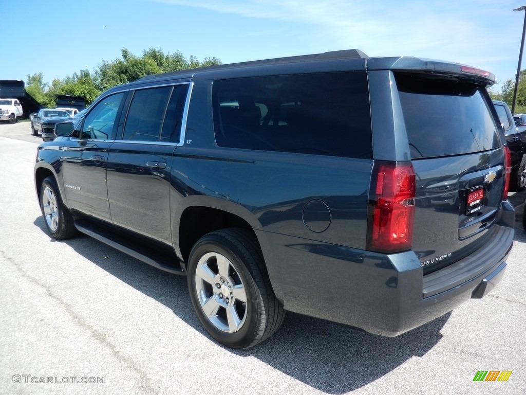2020 Suburban LT 4WD - Shadow Gray Metallic / Jet Black/Dark Ash photo #5