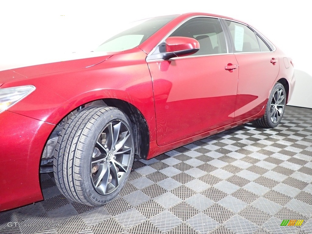 2015 Camry XSE - Ruby Flare Pearl / Black photo #8