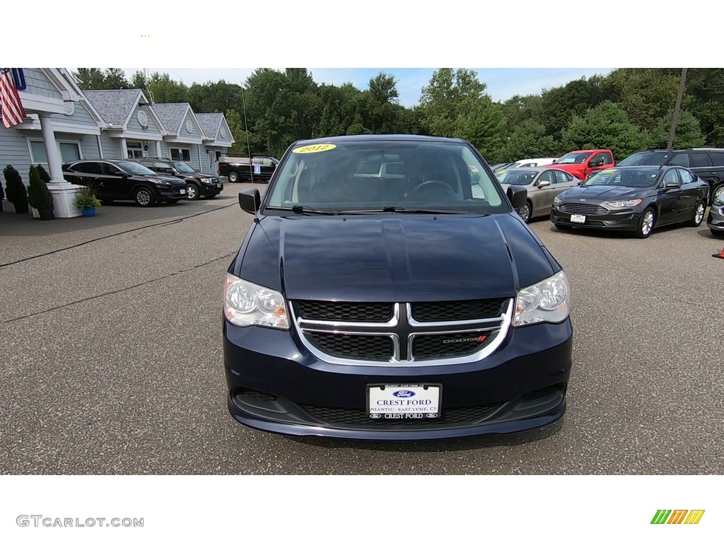 2012 Grand Caravan SE - True Blue Pearl / Black/Light Graystone photo #2