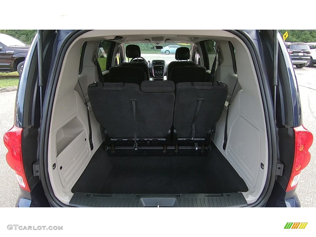 2012 Grand Caravan SE - True Blue Pearl / Black/Light Graystone photo #19