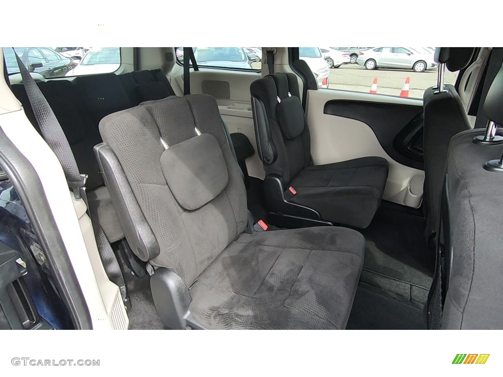 2012 Grand Caravan SE - True Blue Pearl / Black/Light Graystone photo #21