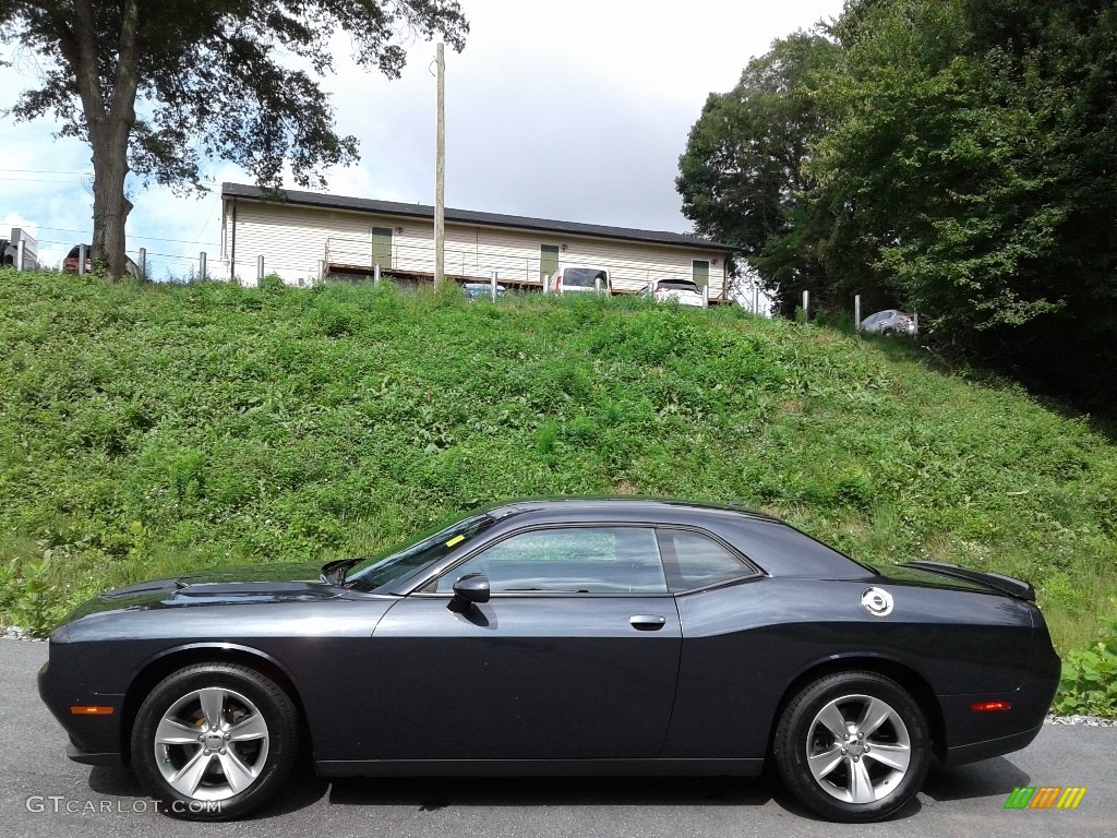 2018 Challenger SXT - Maximum Steel Metallic / Black photo #1