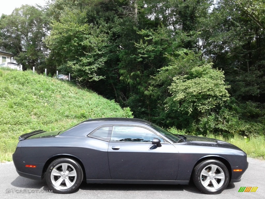 2018 Challenger SXT - Maximum Steel Metallic / Black photo #6