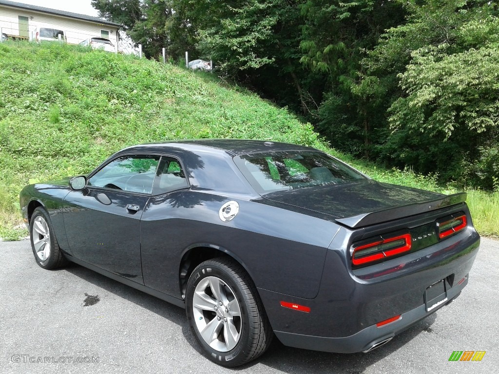 2018 Challenger SXT - Maximum Steel Metallic / Black photo #9