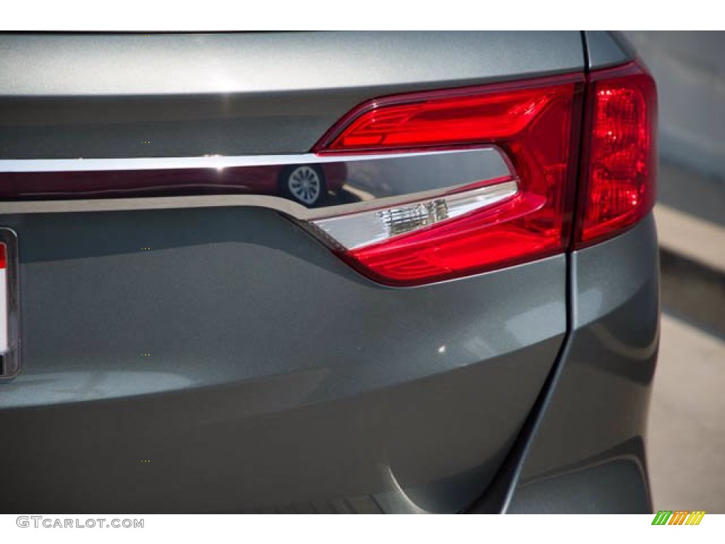 2018 Odyssey EX-L - Forest Mist Metallic / Beige photo #11