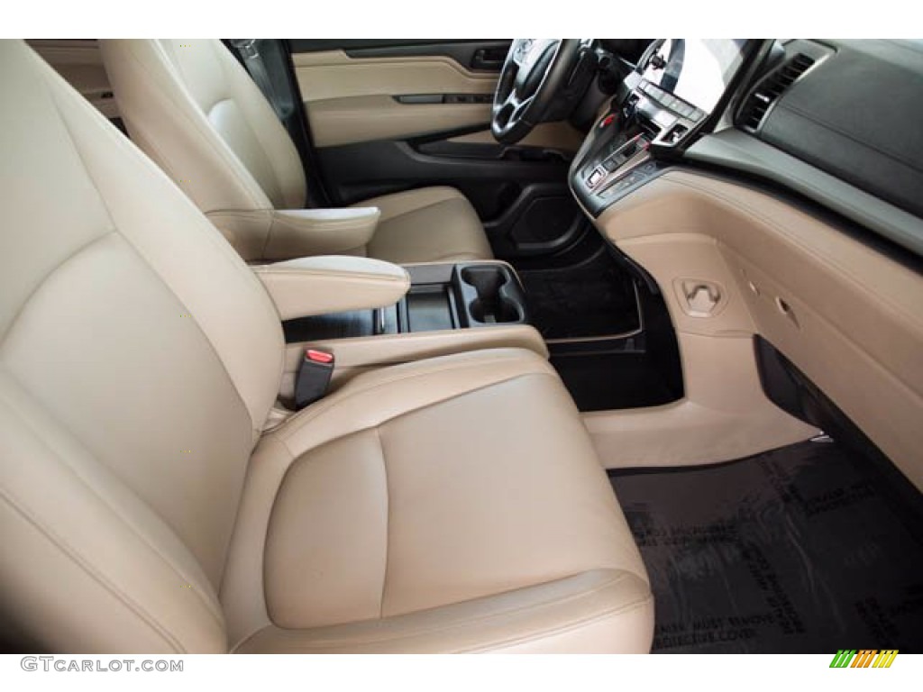 2018 Odyssey EX-L - Forest Mist Metallic / Beige photo #26