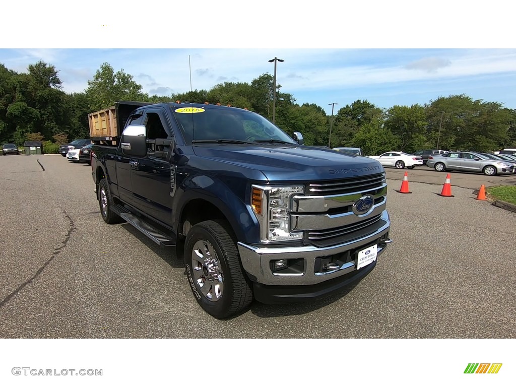 2018 F350 Super Duty Lariat SuperCab 4x4 - Blue Jeans / Black photo #1