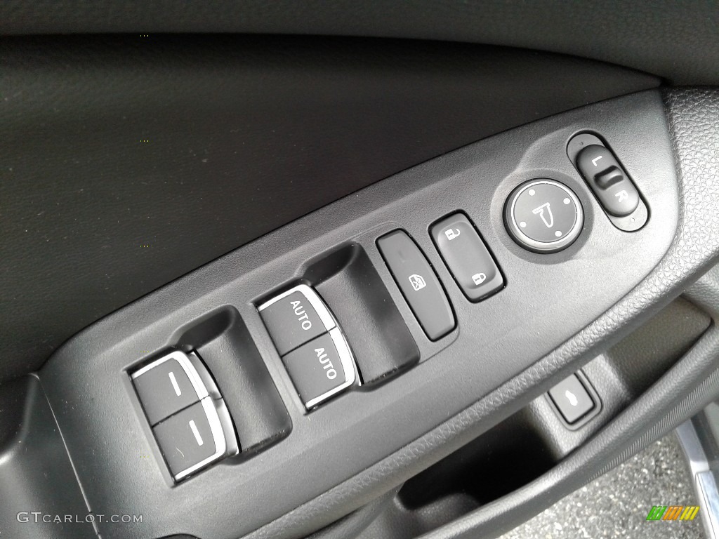2018 Honda Accord EX Sedan Controls Photo #139310692