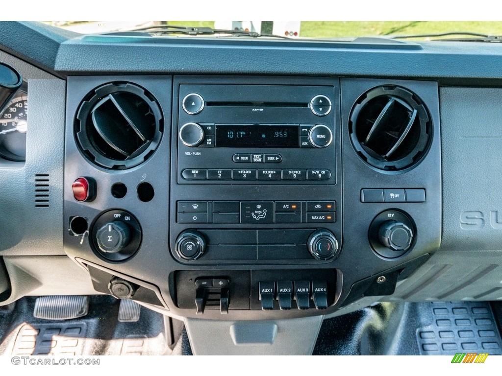 2012 Ford F350 Super Duty XL Crew Cab 4x4 Controls Photo #139319973
