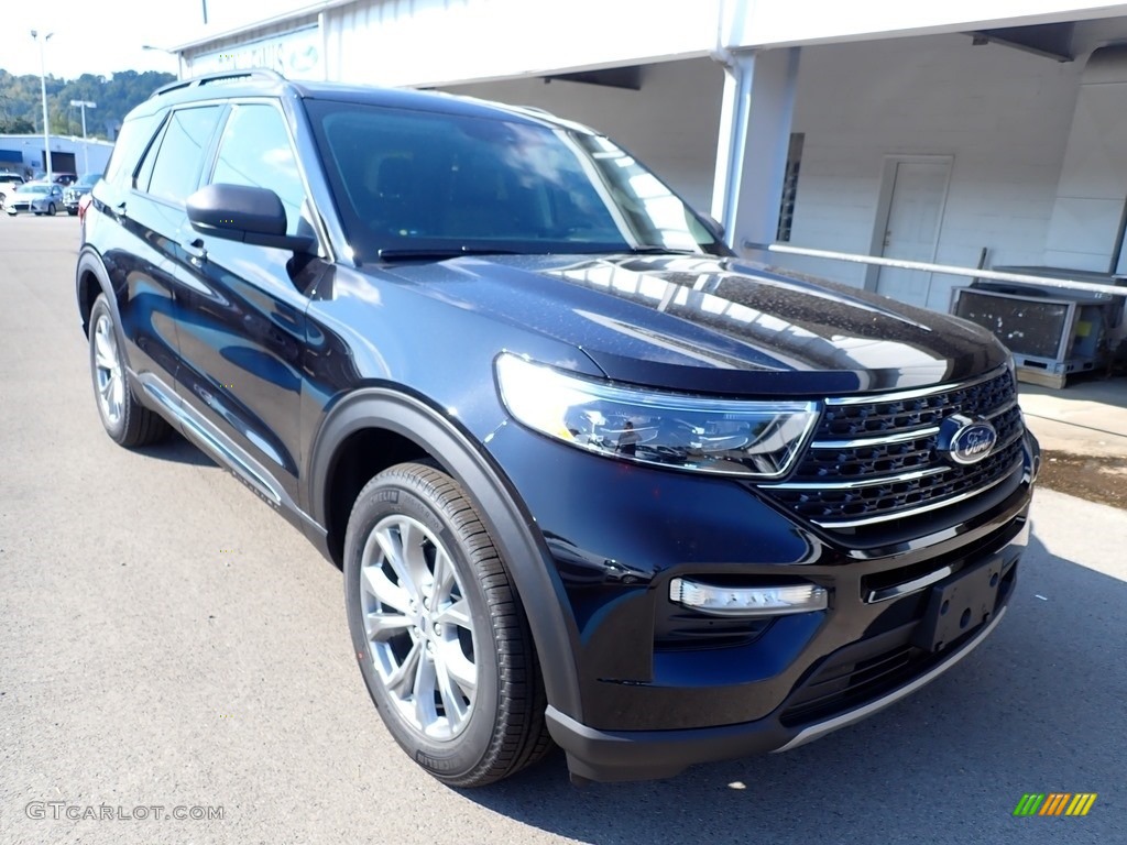 2020 Explorer XLT 4WD - Agate Black Metallic / Ebony photo #3