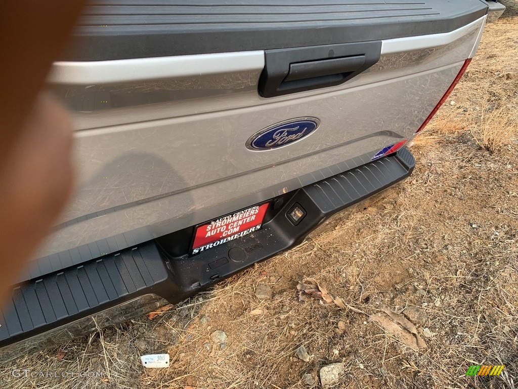 2017 F150 XLT SuperCrew - Ingot Silver / Earth Gray photo #11