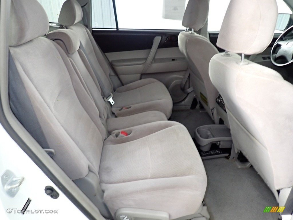 2010 Toyota Highlander Standard Highlander Model Rear Seat Photos