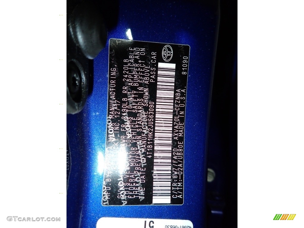 2018 Camry LE - Blue Crush Metallic / Black photo #34